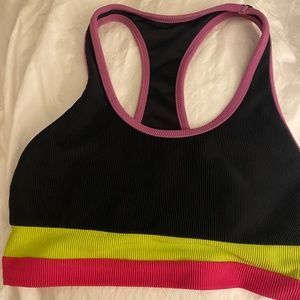 Sports bra